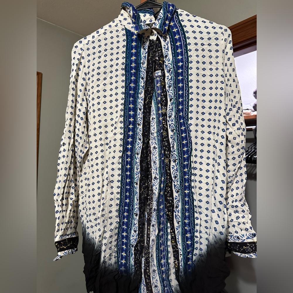 Long sleeve button-up